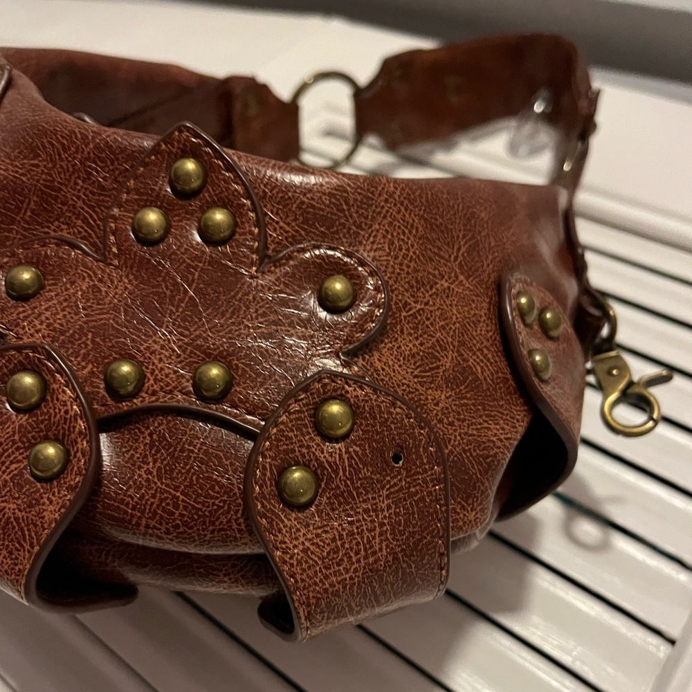 URBAN OUTFITTERS Silence + Noise Emory Studded Shoulder Bag - Picture 8 of 10